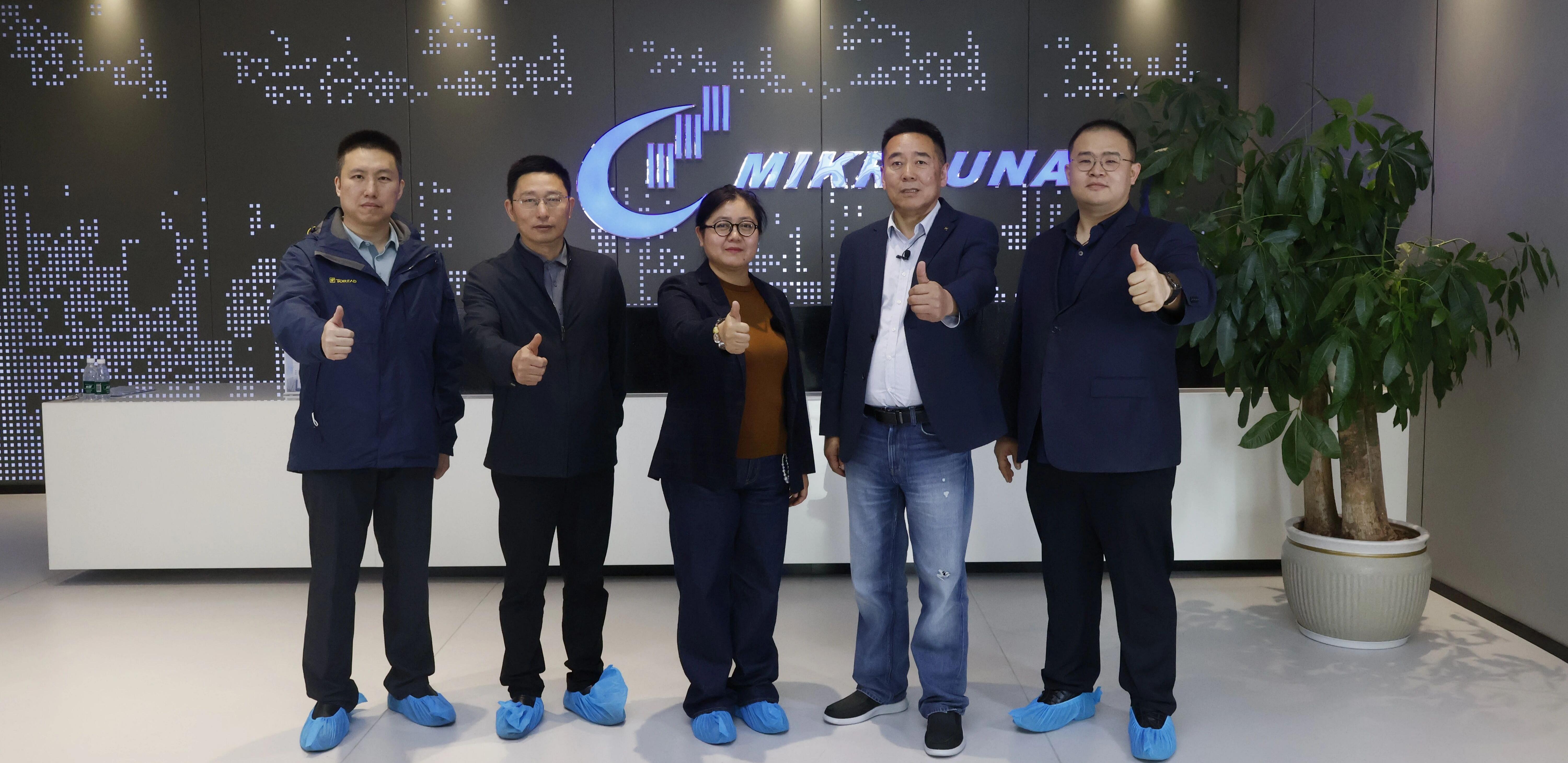 CIBF【老友新篇】中国化学与物理电源行业协会新媒体部专访米开罗那(上海)工业智能科技股份有限公司 万新军(专题一)